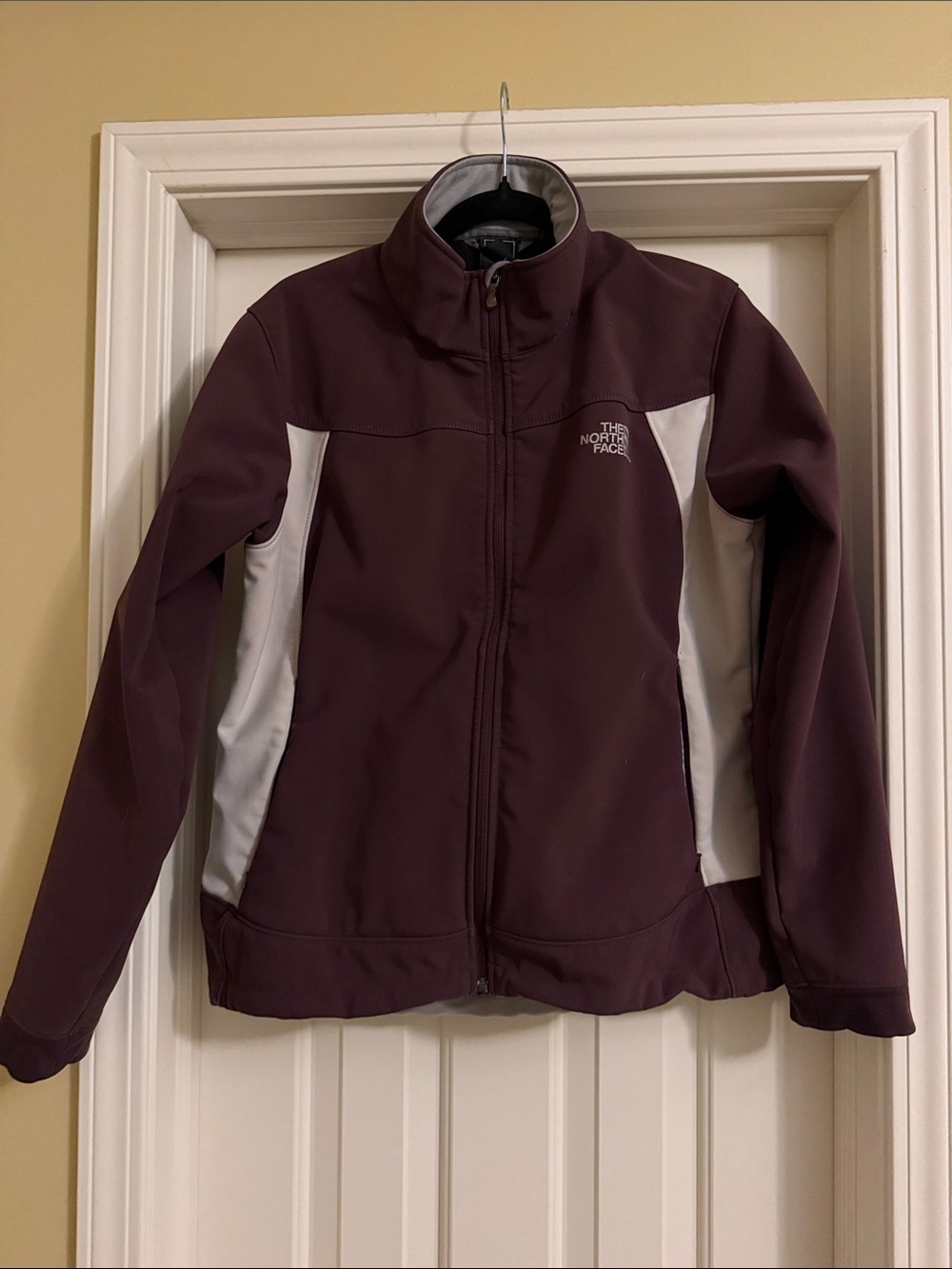 The North Face Women's Plum Softshell Jacket with Grey Panels